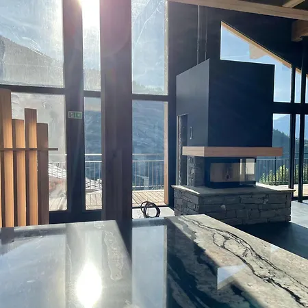 Chalet The French *